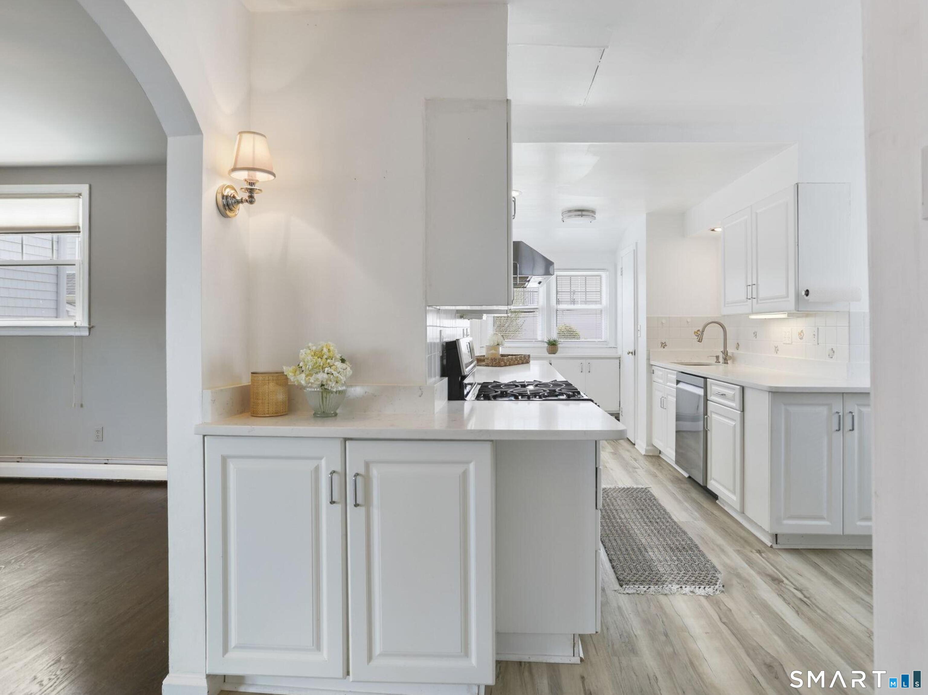 8 Parkland Place Milford CT 06460