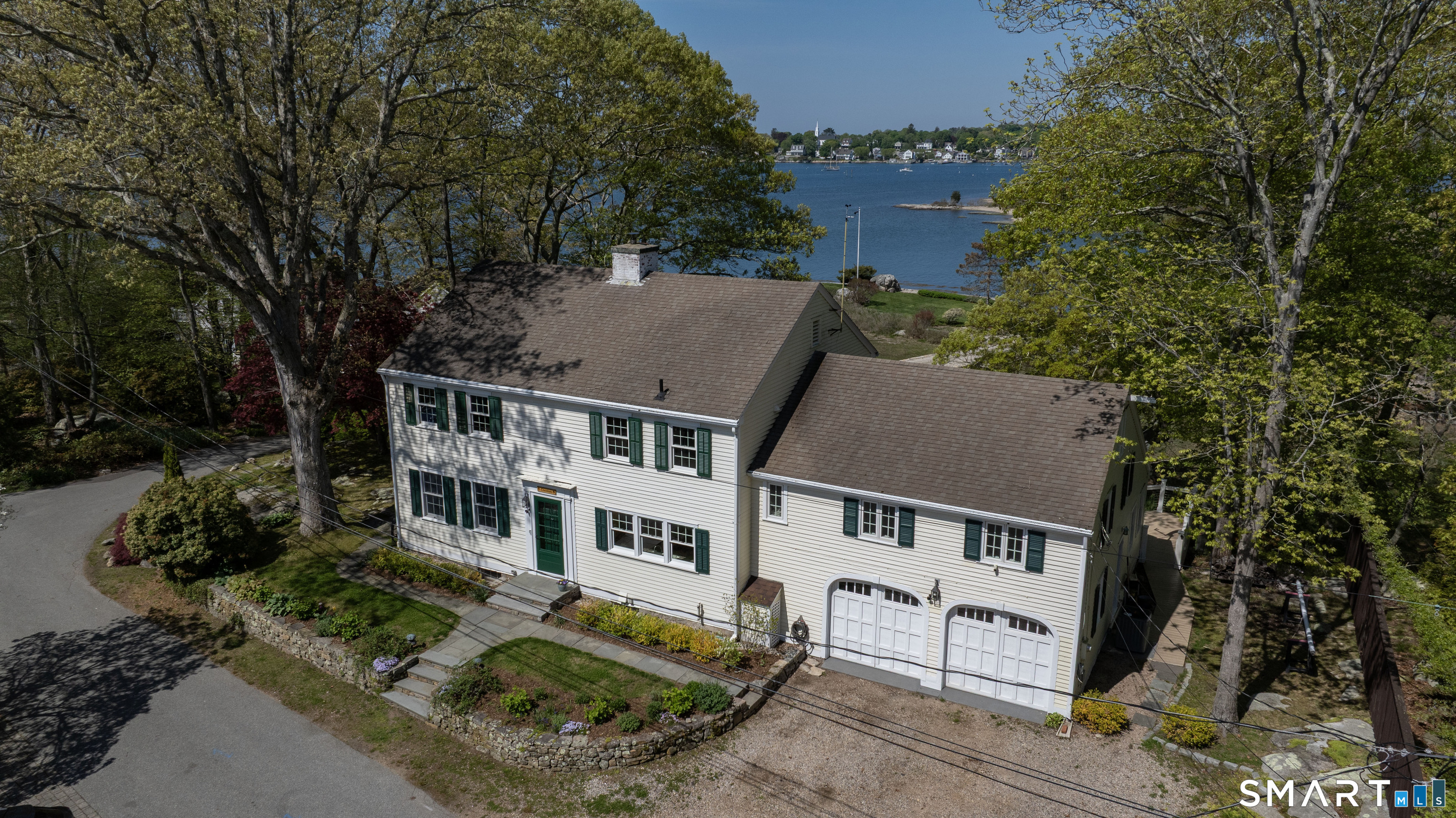 32 Money Point Road Stonington CT 06355