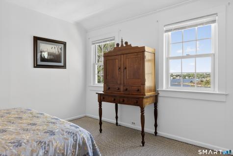 32 Money Point Road Stonington CT 06355