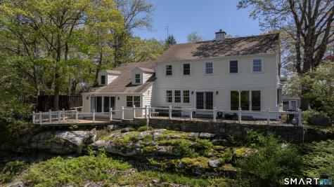 32 Money Point Road Stonington CT 06355