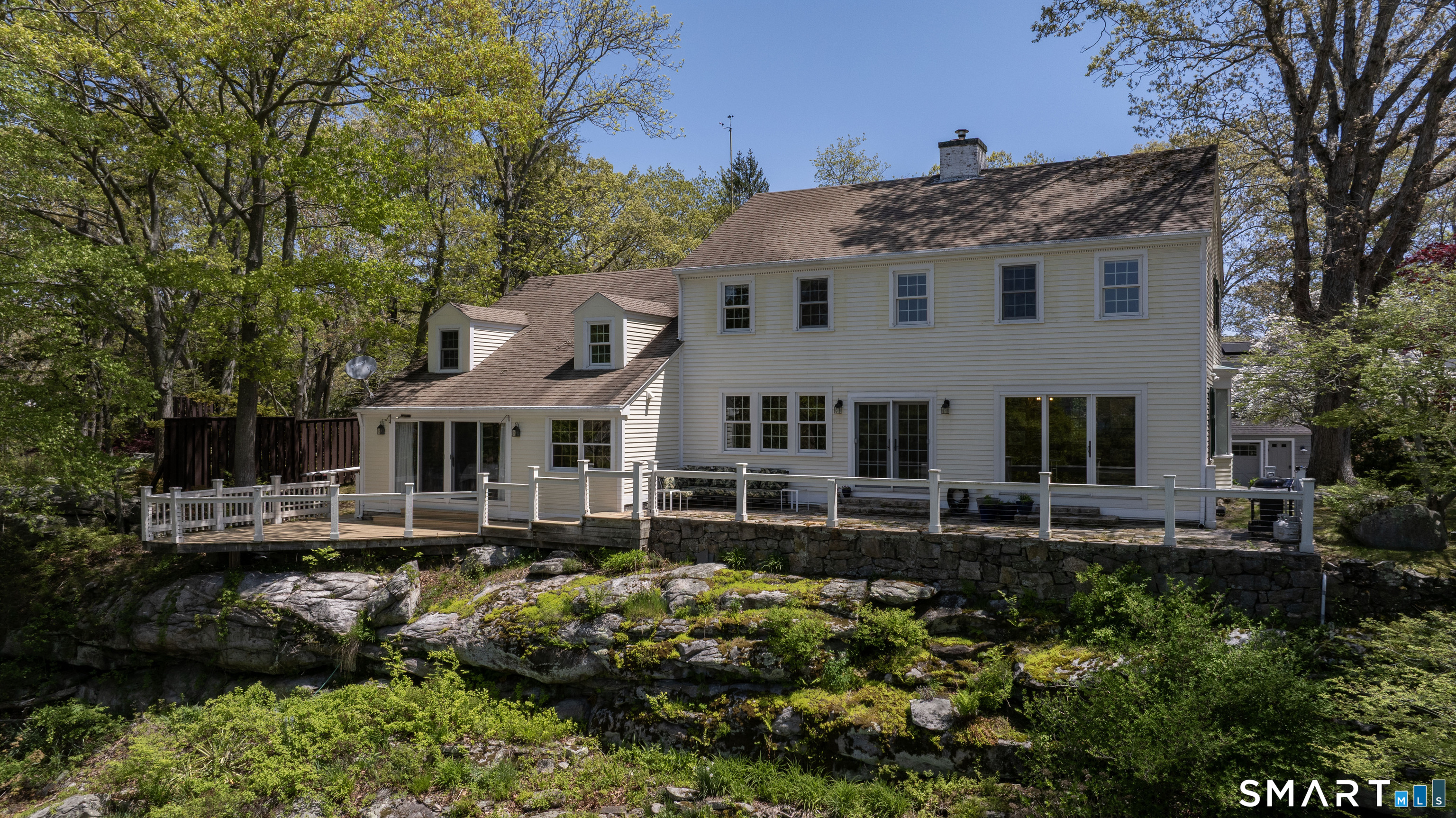 32 Money Point Road Stonington CT 06355