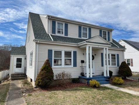 12 Avery Street Stonington CT 06379