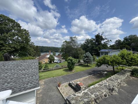 11 Knollcrest Road New Fairfield CT 06812