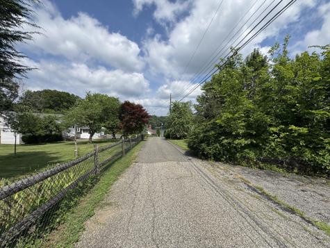 11 Knollcrest Road New Fairfield CT 06812