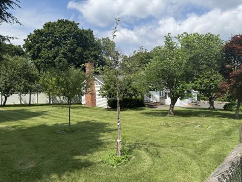 11 Knollcrest Road New Fairfield CT 06812