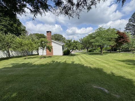 11 Knollcrest Road New Fairfield CT 06812