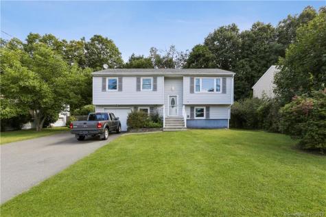 15 Wood Street Danbury CT 06811