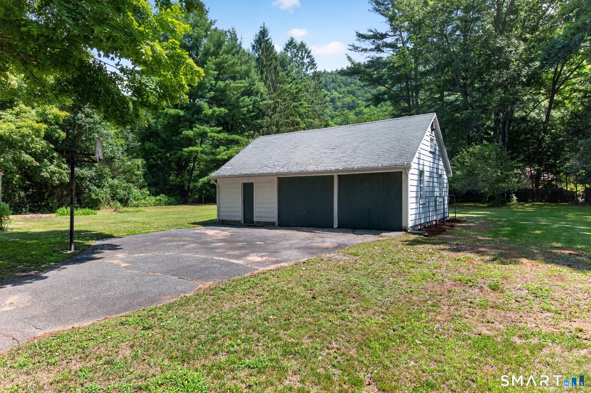 352 West River Road Barkhamsted CT 06063