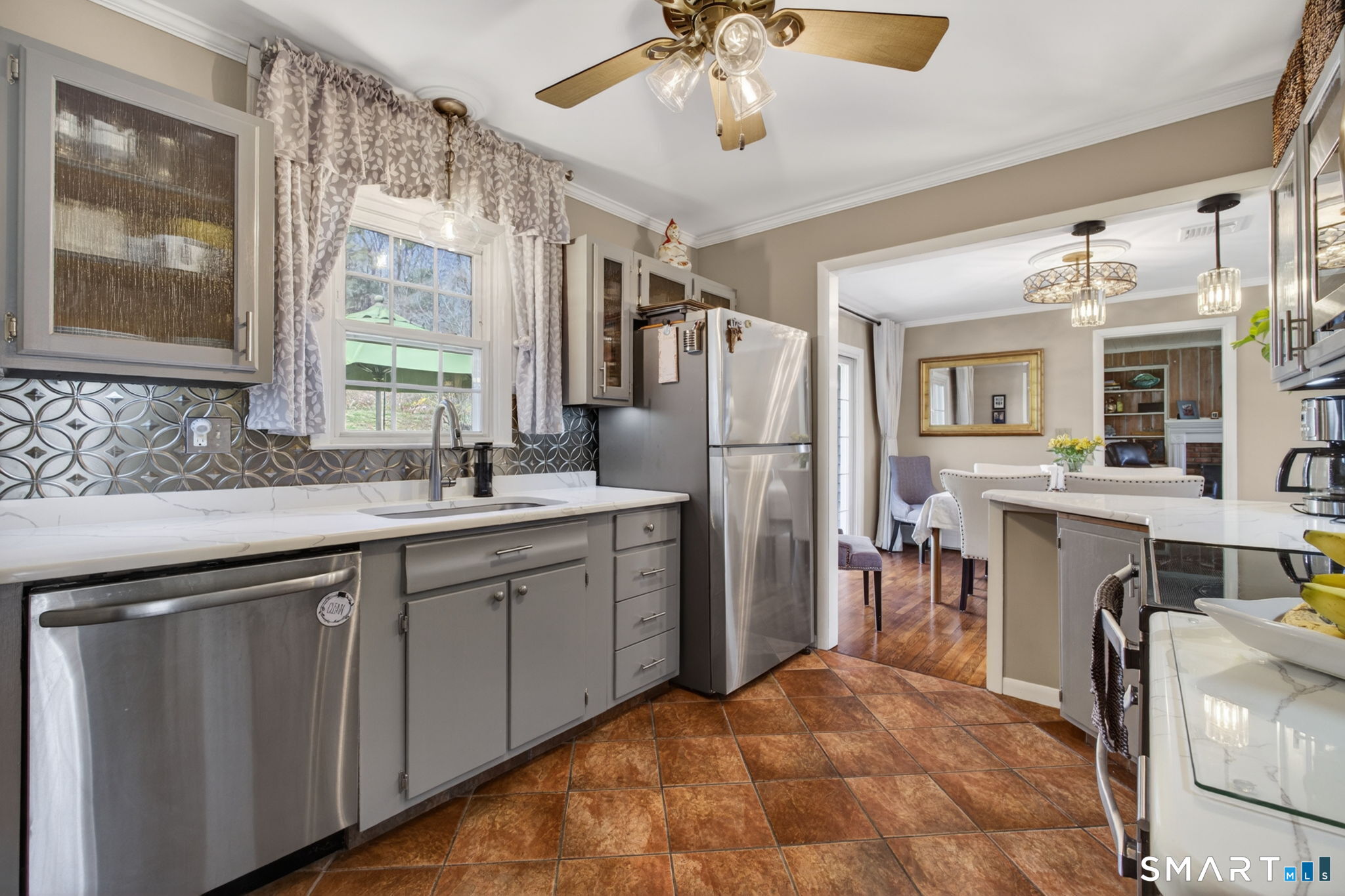 9 Round Hill Drive Monroe CT 06468