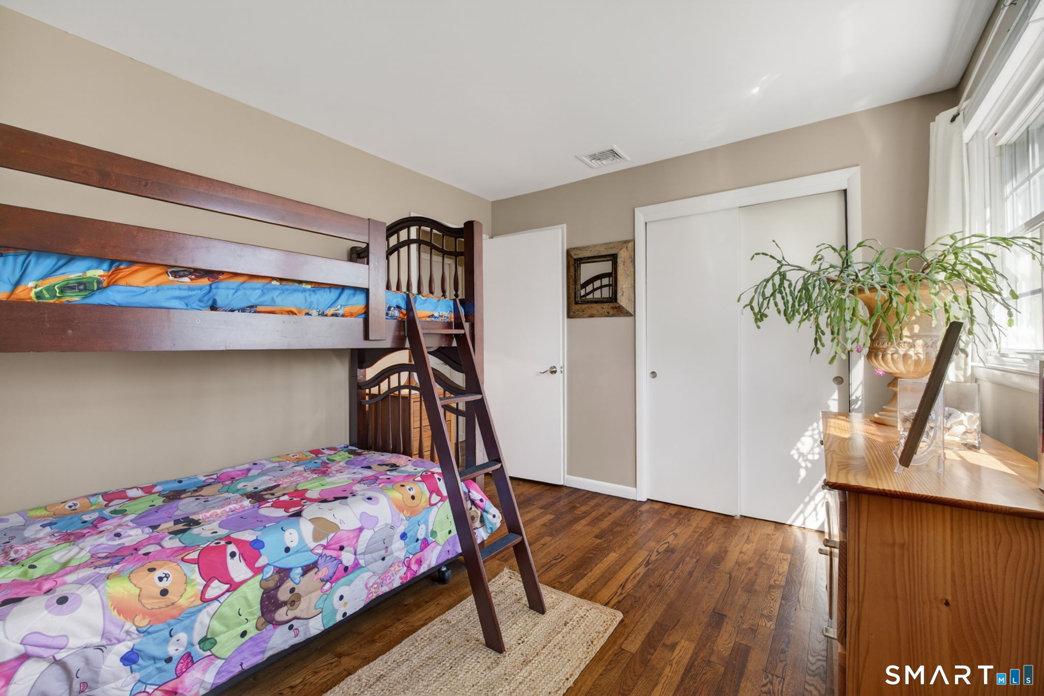 9 Round Hill Drive Monroe CT 06468