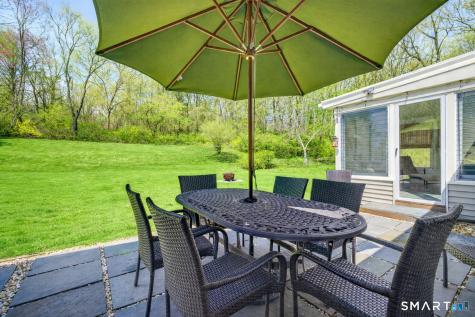 9 Round Hill Drive Monroe CT 06468