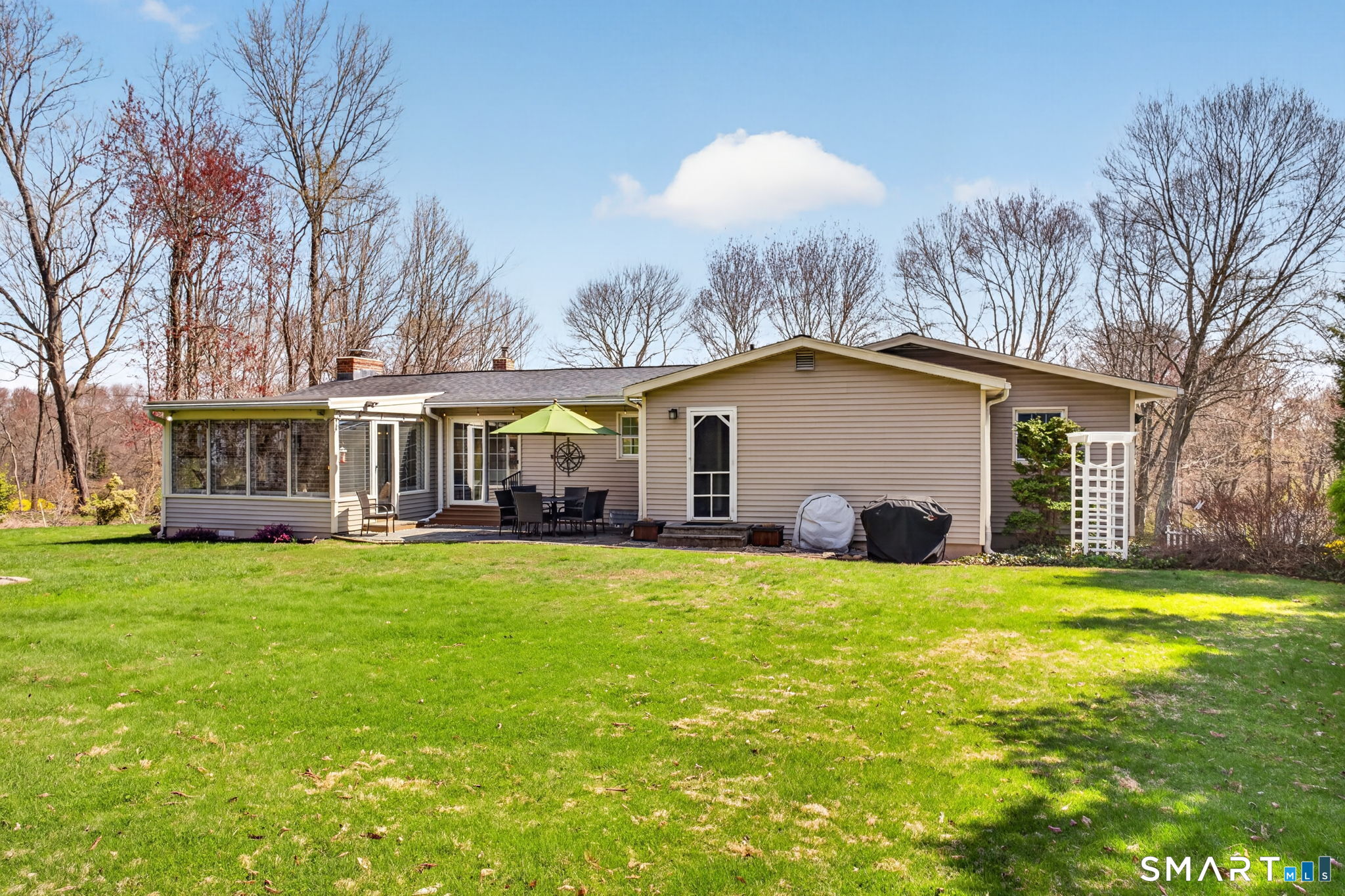 9 Round Hill Drive Monroe CT 06468