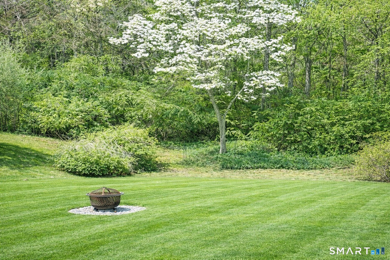 9 Round Hill Drive Monroe CT 06468