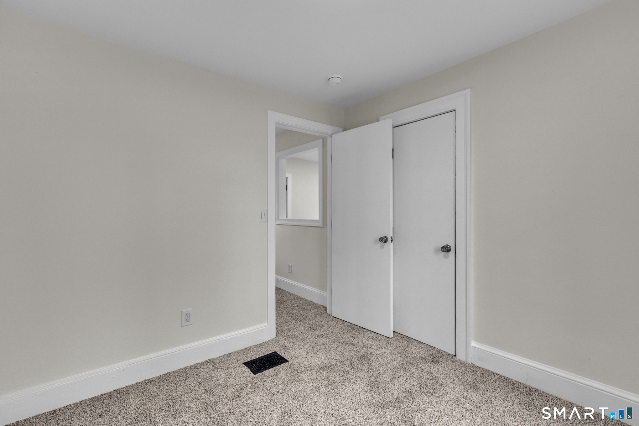 45 Hanmer Street East Hartford CT 06108