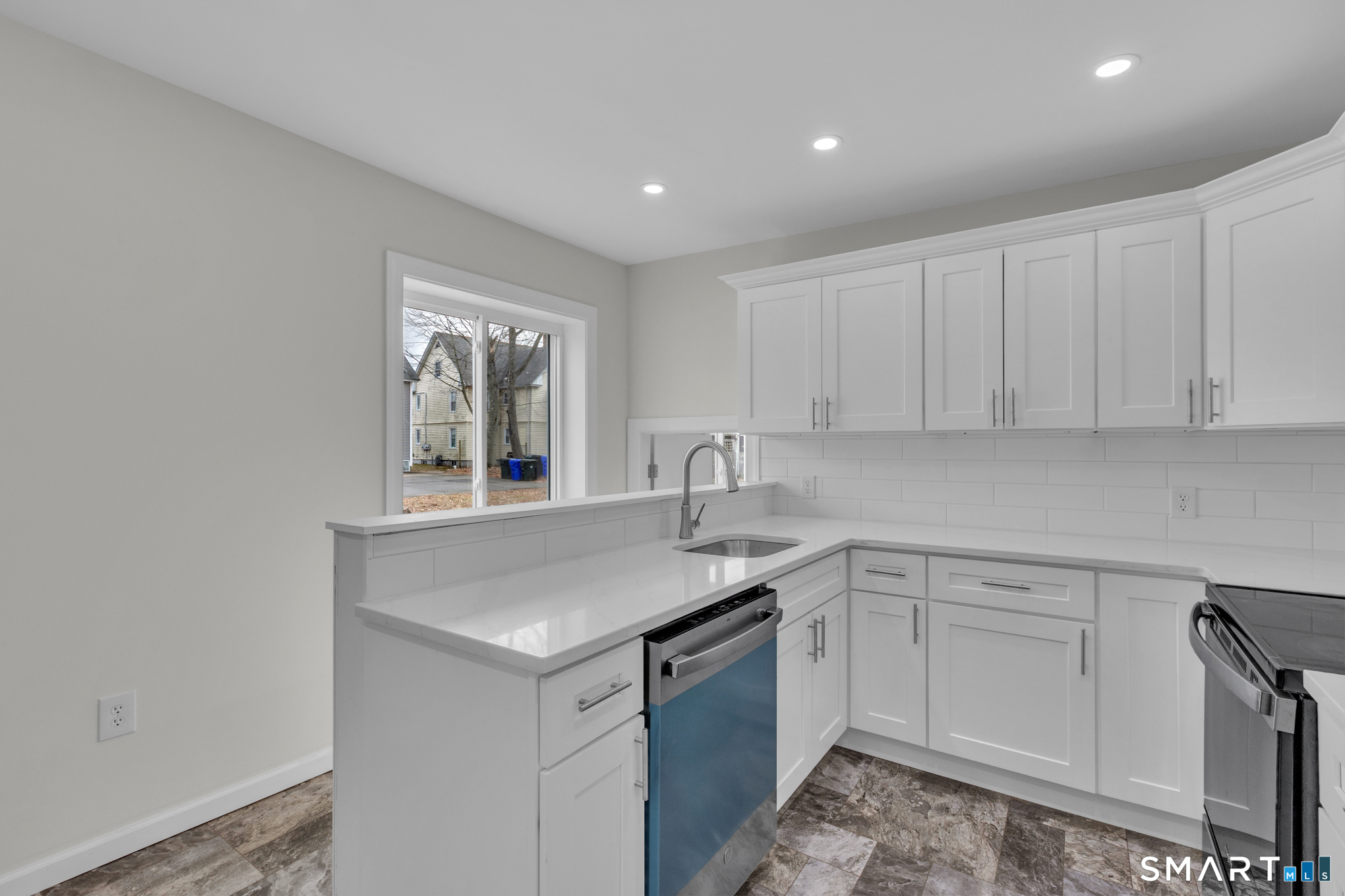 45 Hanmer Street East Hartford CT 06108