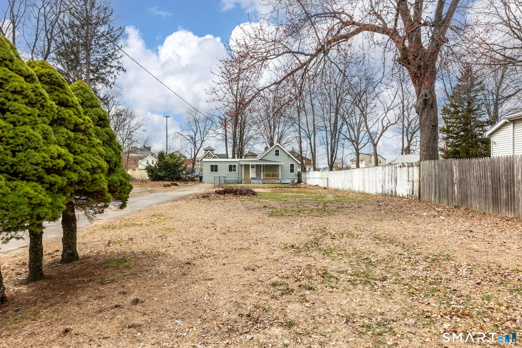 45 Hanmer Street East Hartford CT 06108