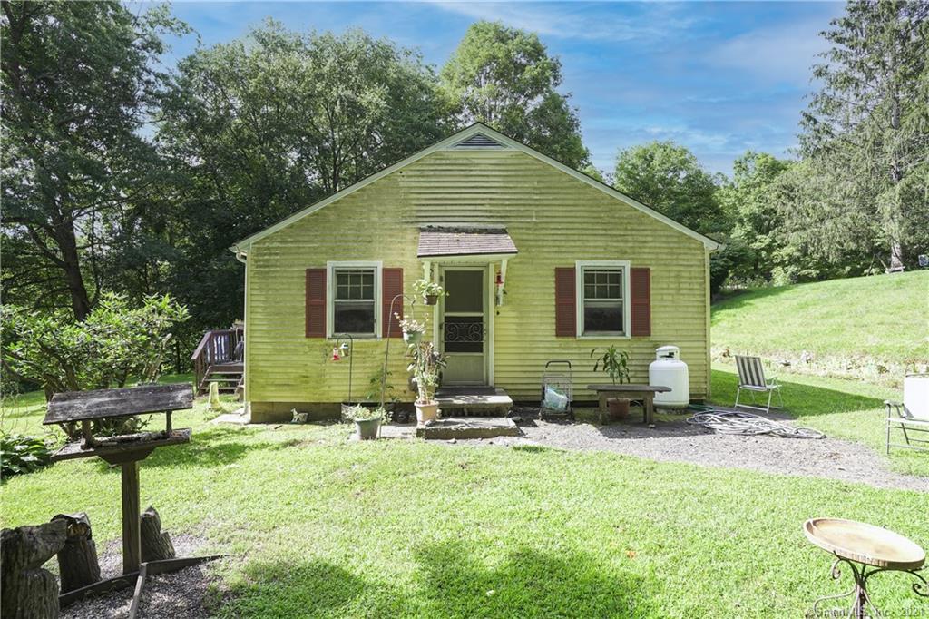 12 East Bucks Rock Road New Milford CT 06776