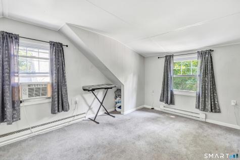 2082 Stratfield Road Fairfield CT 06825
