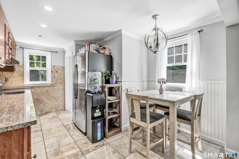 2082 Stratfield Road Fairfield CT 06825