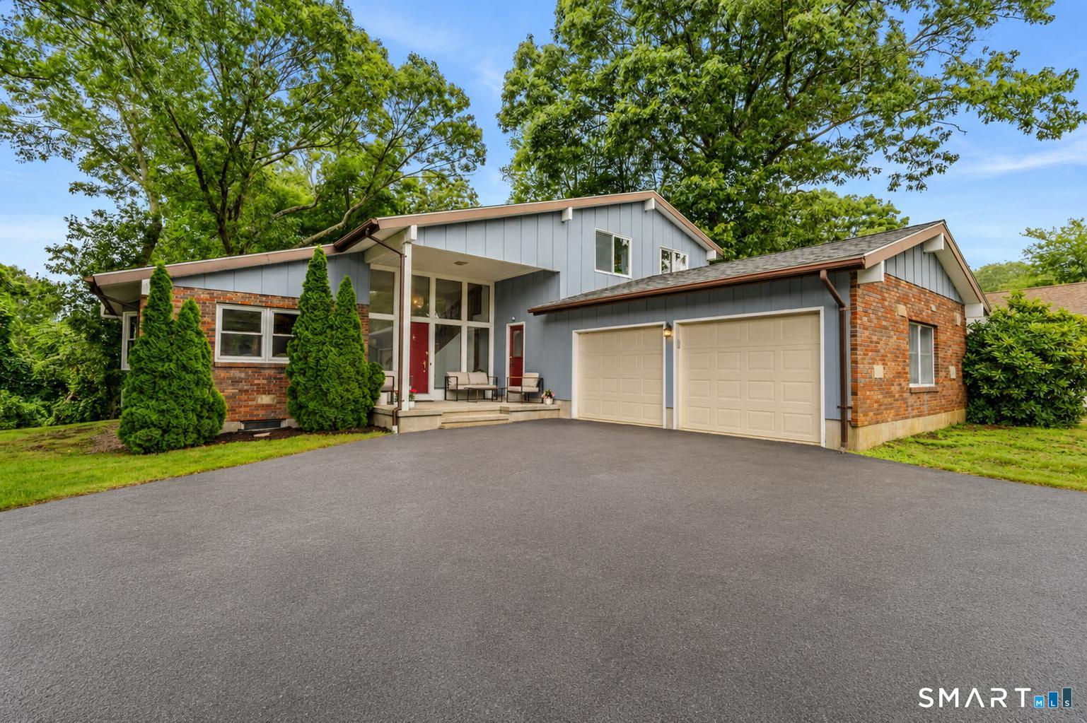 47 Colonial Drive Waterford CT 06385