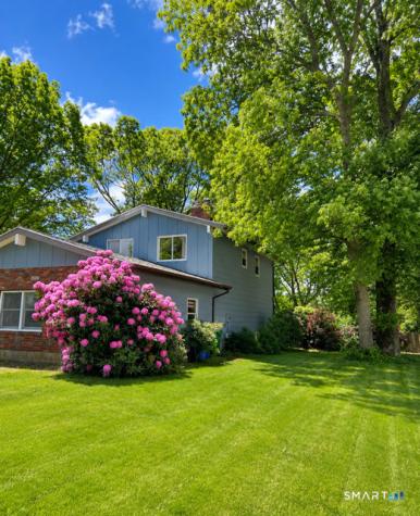 47 Colonial Drive Waterford CT 06385