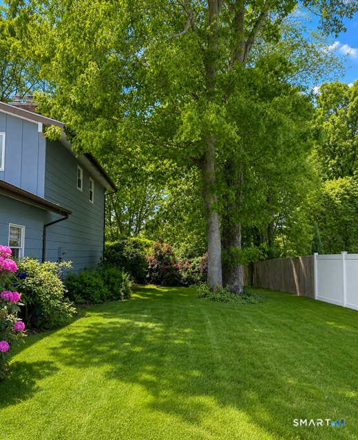 47 Colonial Drive Waterford CT 06385