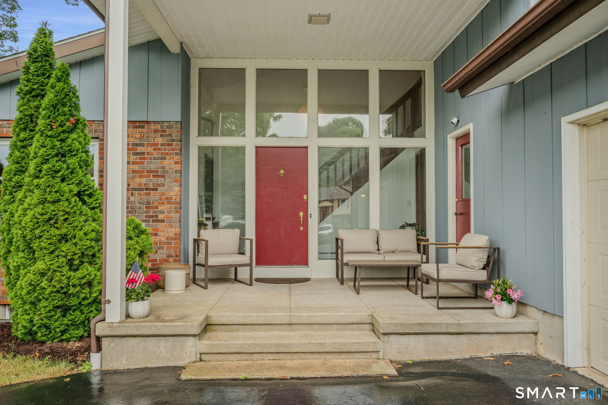 47 Colonial Drive Waterford CT 06385