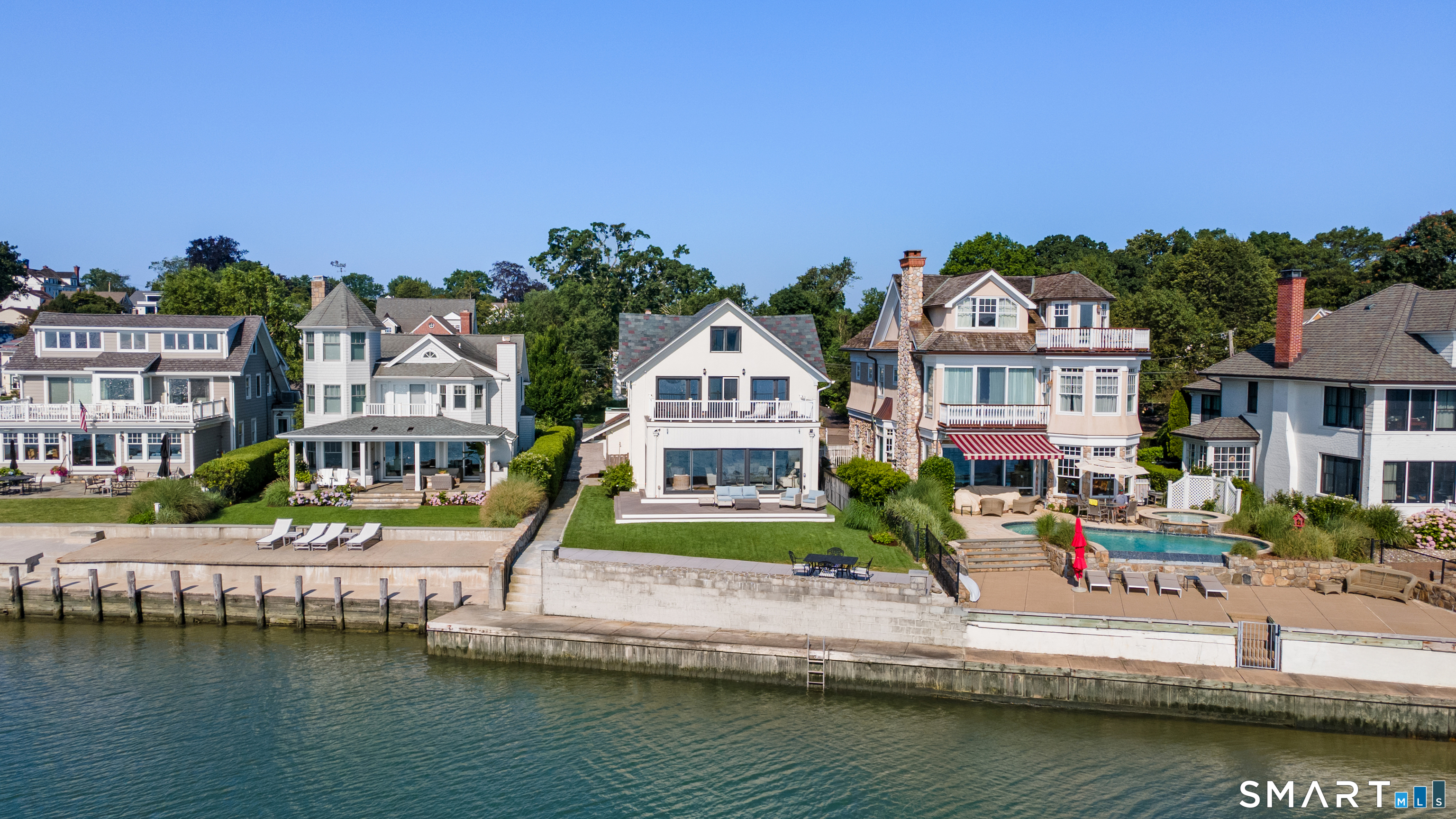 Stamford CT, 22 Ocean North Drive