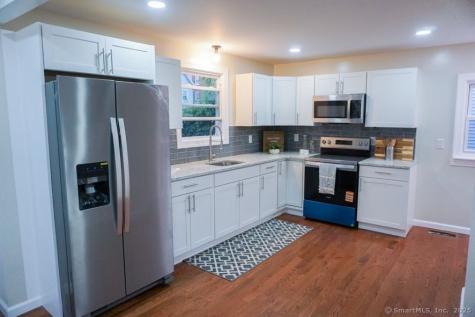 39 South Whitney Street Hartford CT 06106