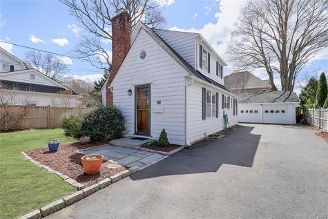25 Perry Street Fairfield CT 06824