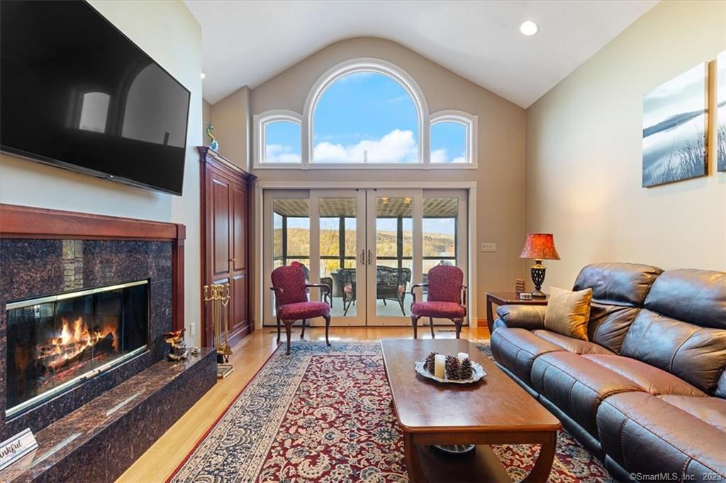 195 Injun Hollow Road Haddam CT 06424