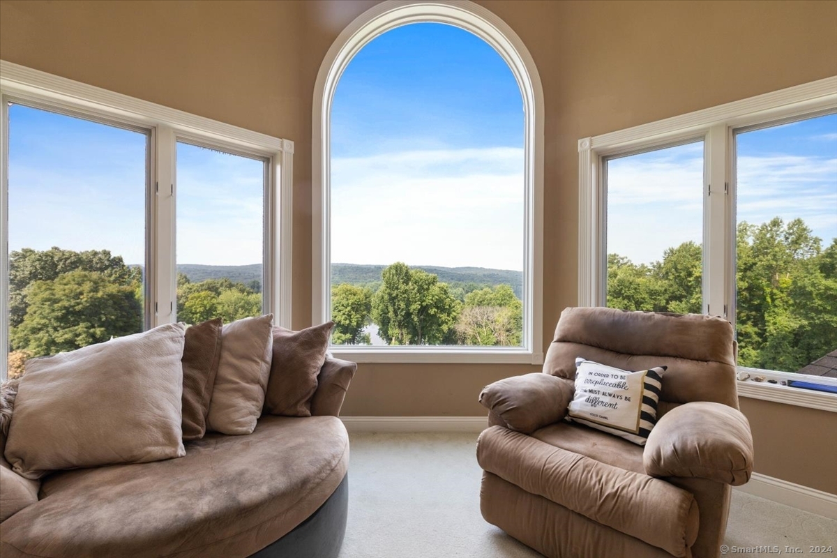 195 Injun Hollow Road Haddam CT 06424