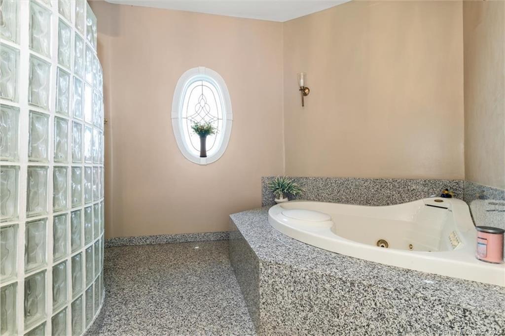 195 Injun Hollow Road Haddam CT 06424