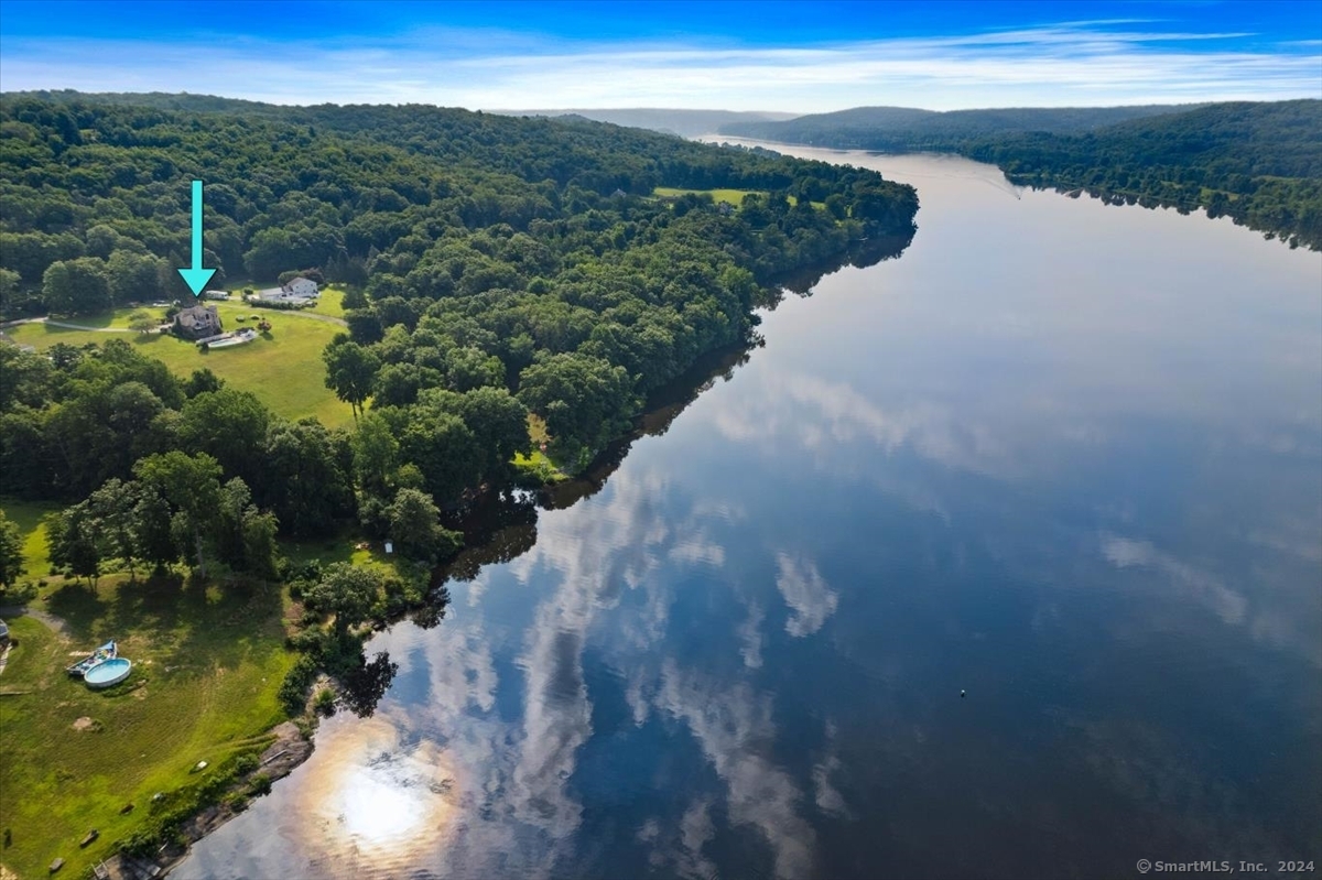 195 Injun Hollow Road Haddam CT 06424