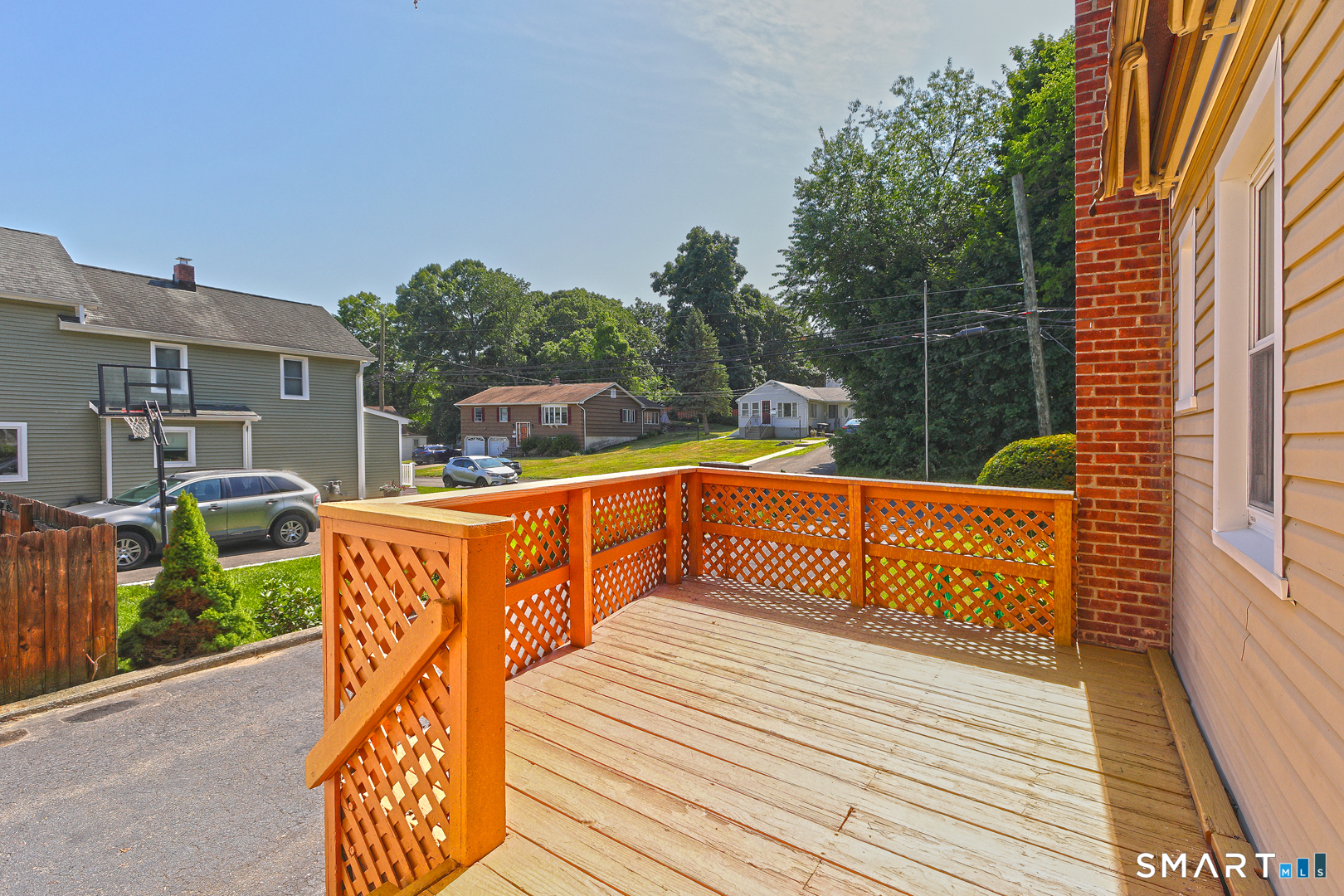 53 Raycroft Street Milford CT 06461