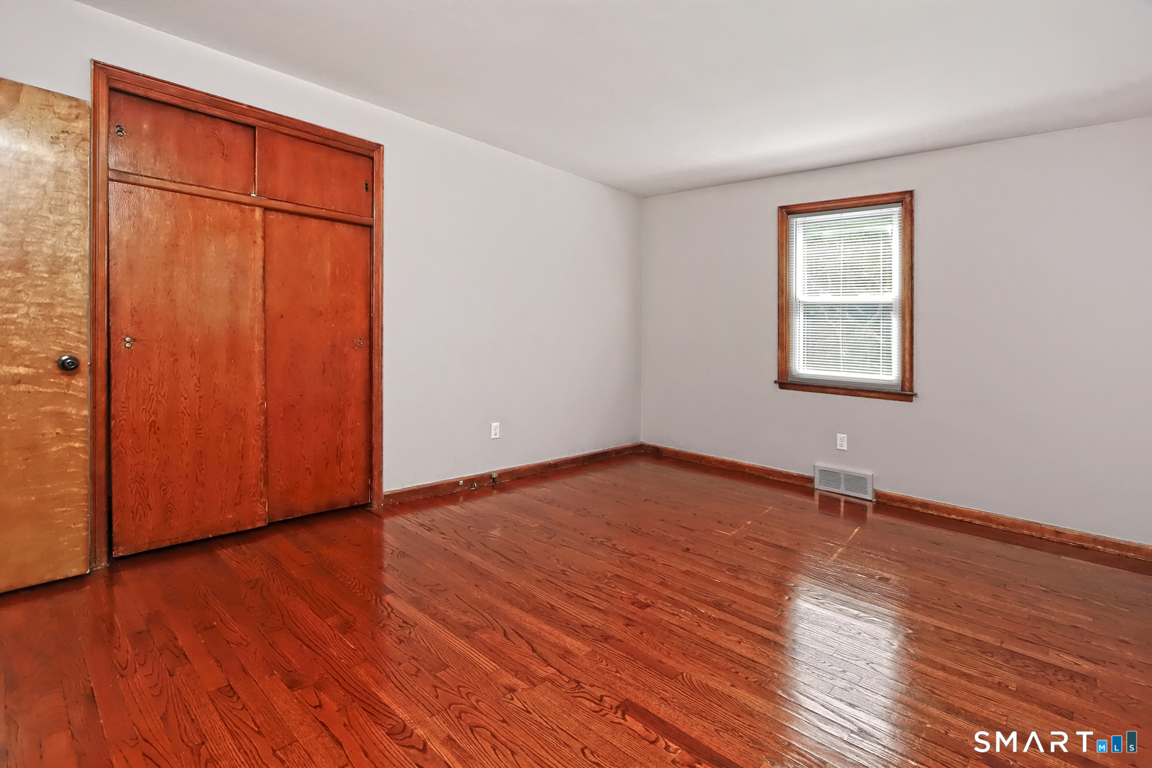 53 Raycroft Street Milford CT 06461