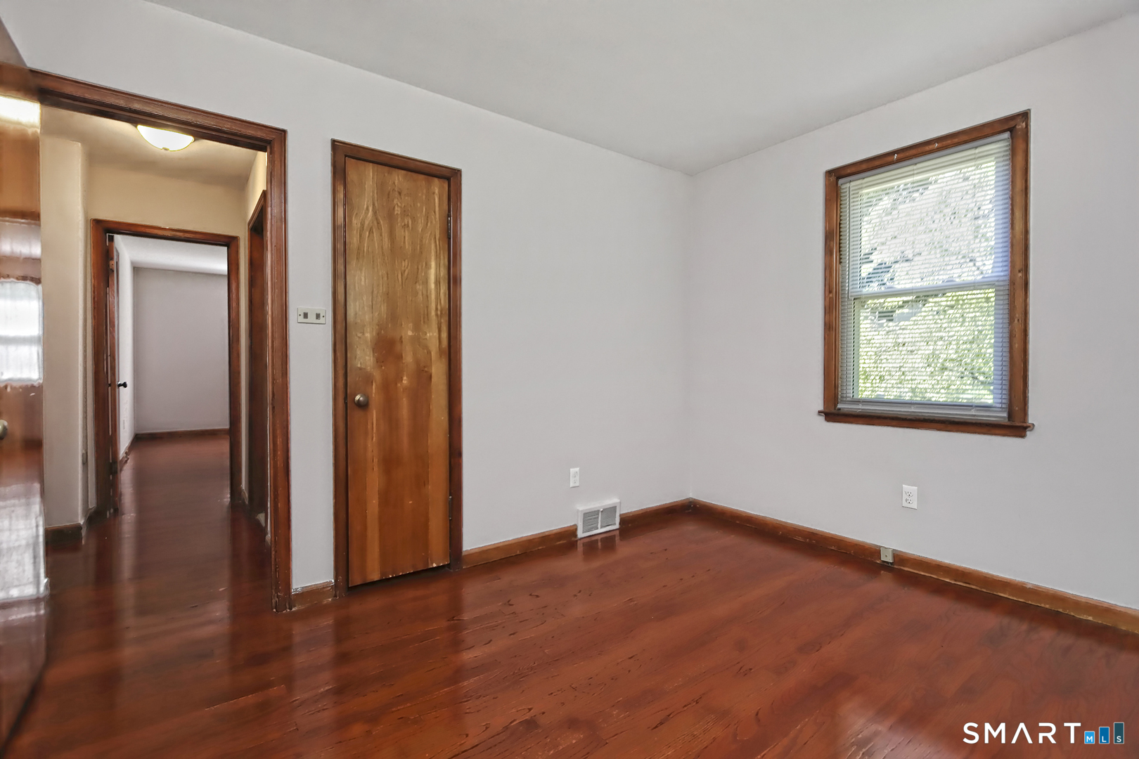53 Raycroft Street Milford CT 06461
