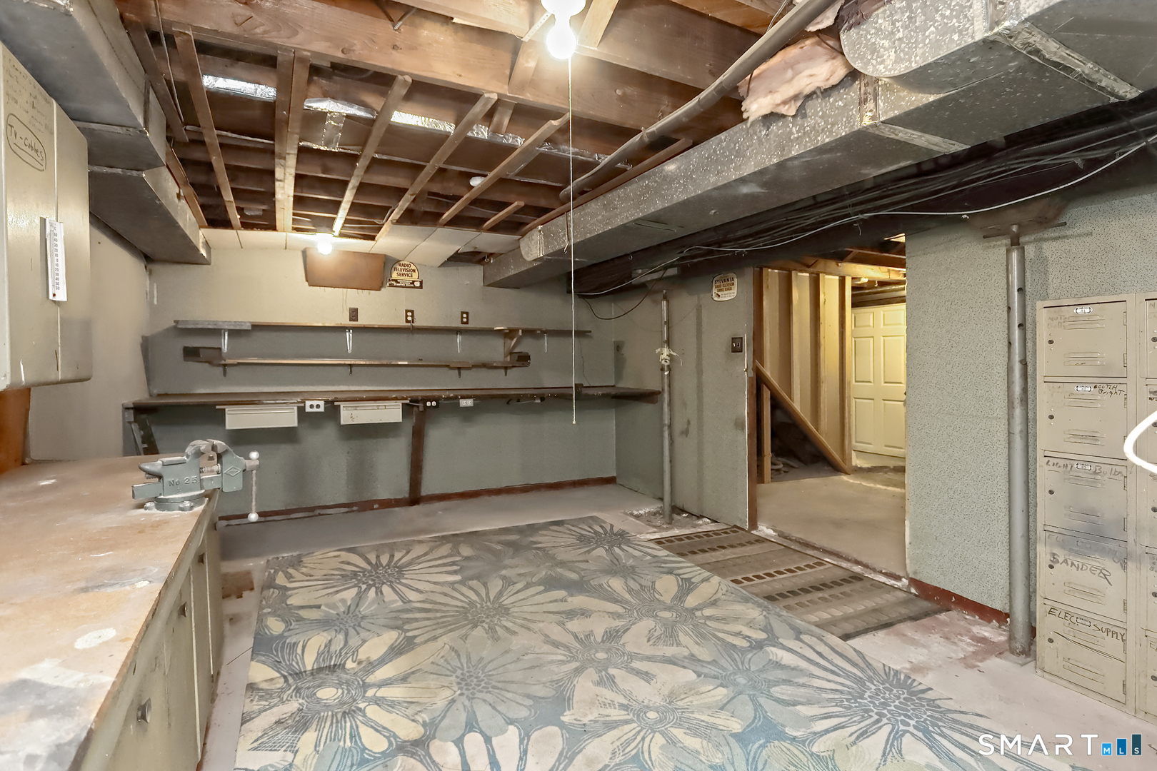 53 Raycroft Street Milford CT 06461