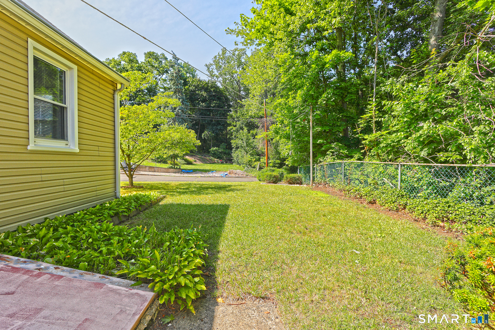 53 Raycroft Street Milford CT 06461