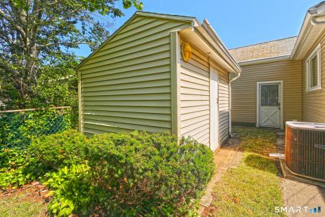 53 Raycroft Street Milford CT 06461
