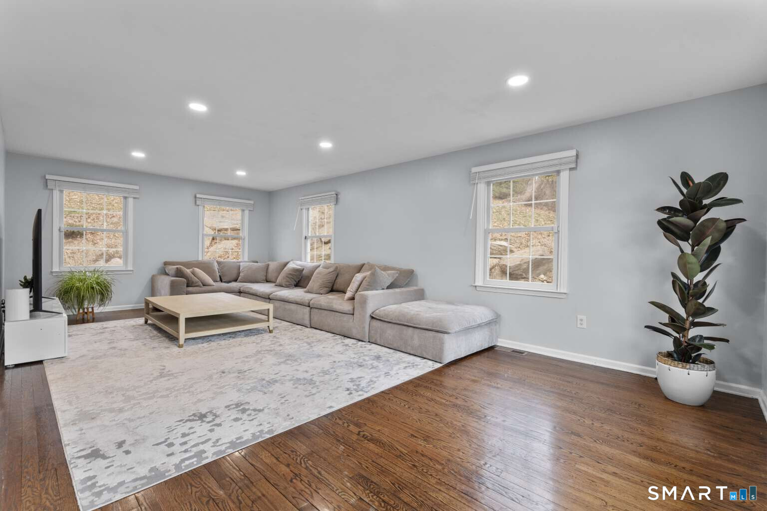 32 Macmath Drive Trumbull CT 06611