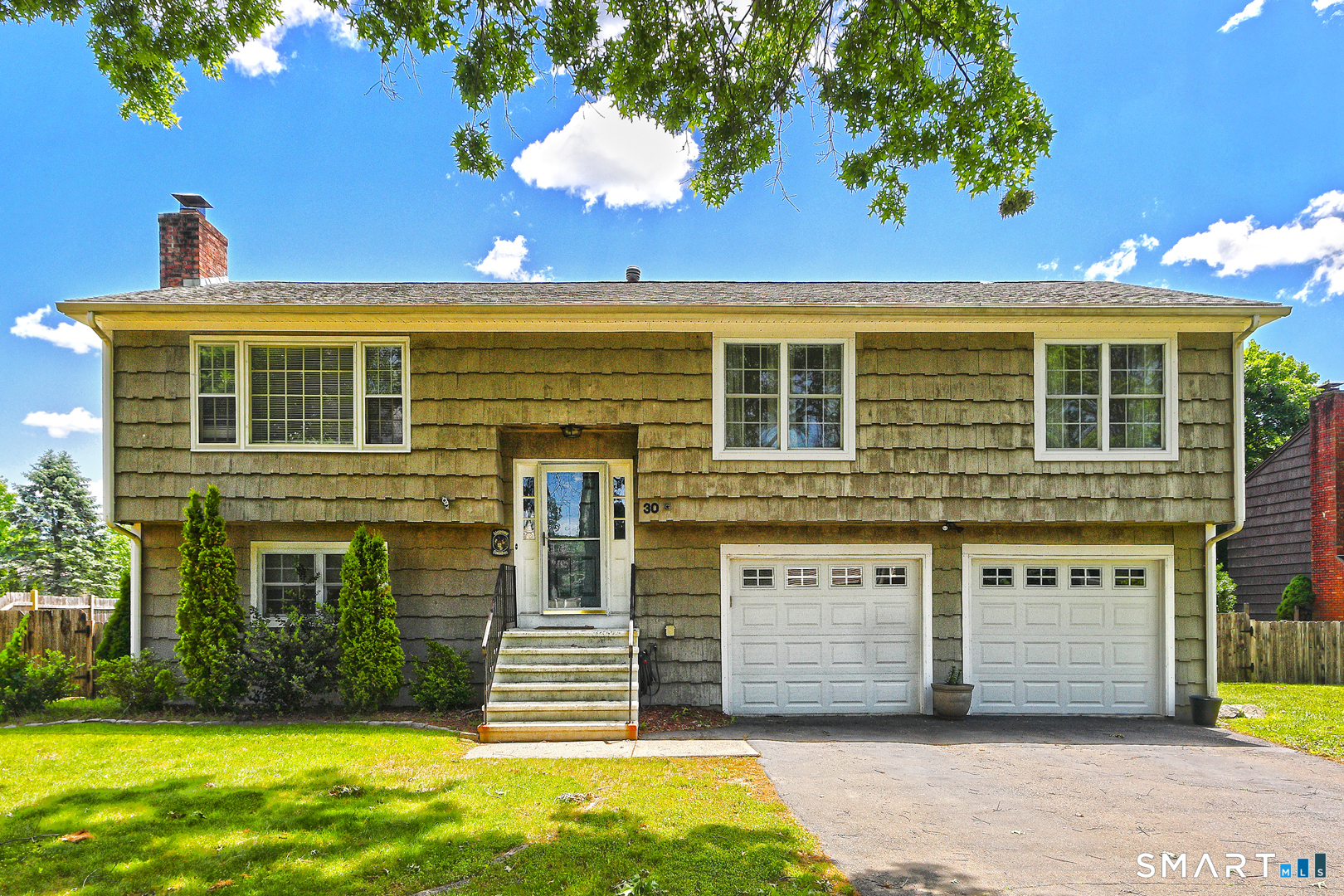 30 Squire Court Milford CT 06460