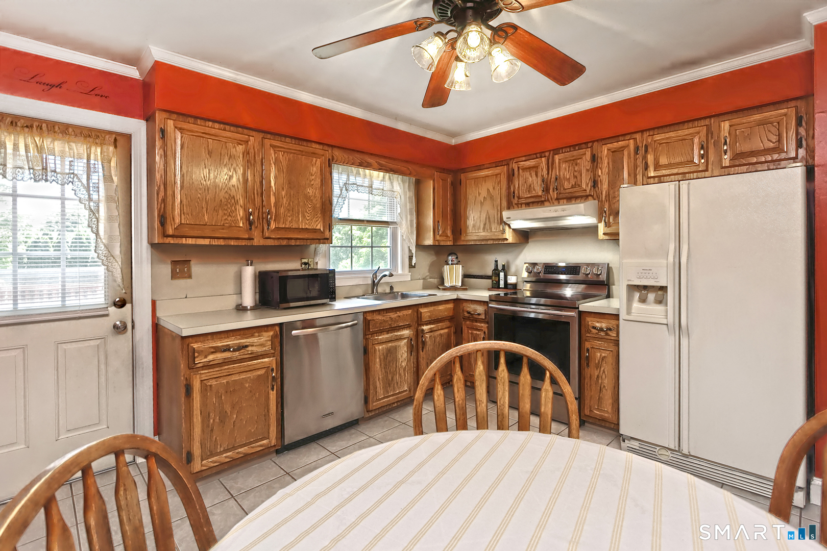 30 Squire Court Milford CT 06460