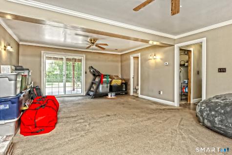 30 Squire Court Milford CT 06460