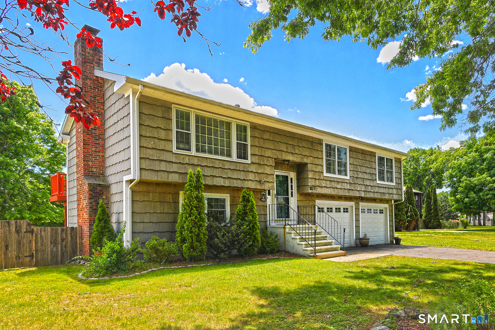 30 Squire Court Milford CT 06460