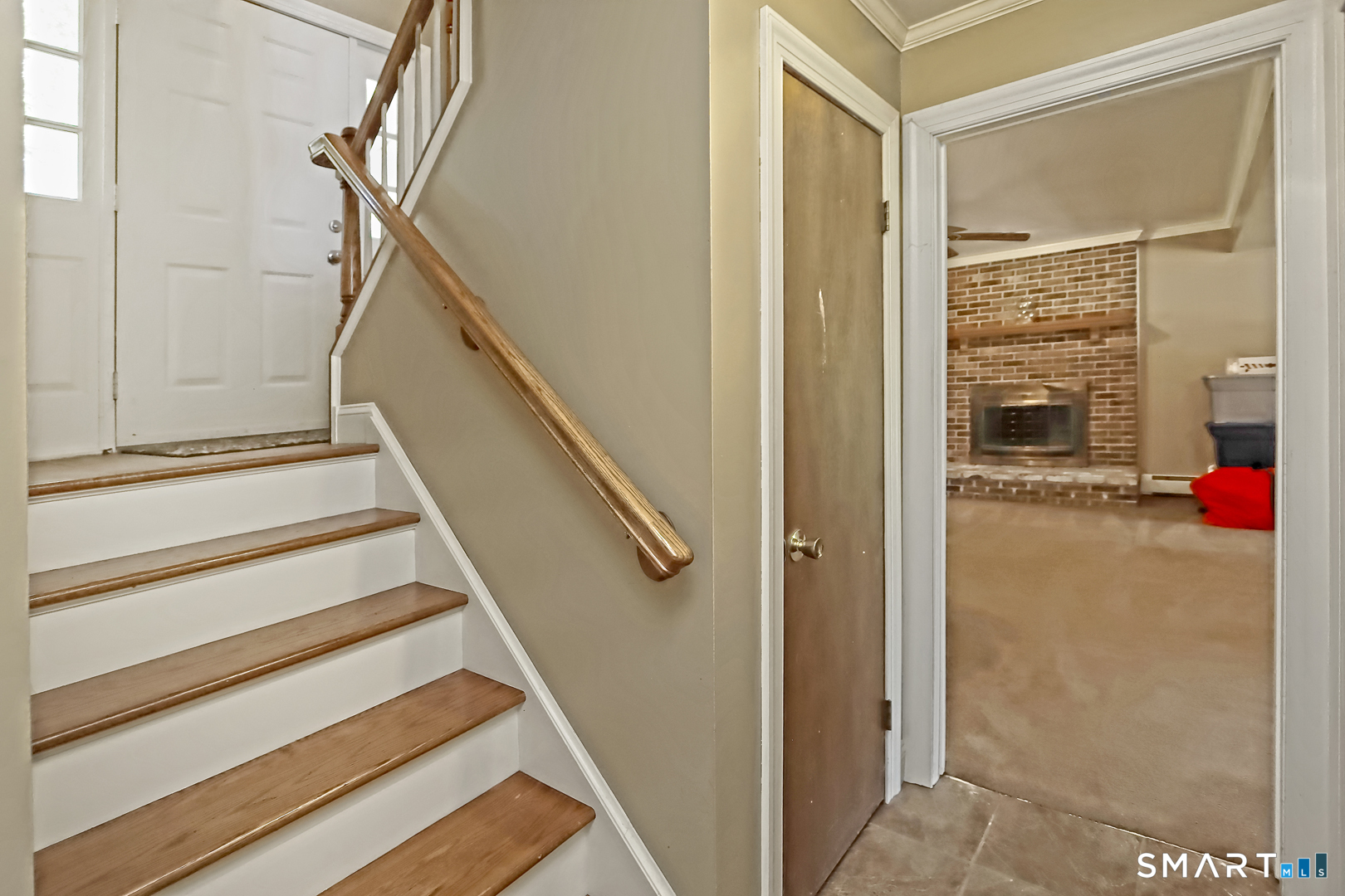 30 Squire Court Milford CT 06460