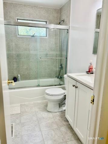 25 Suzanne Circle Fairfield CT 06824