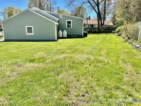 25 Suzanne Circle Fairfield CT 06824