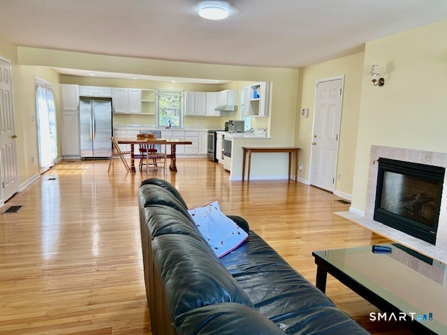 25 Suzanne Circle Fairfield CT 06824