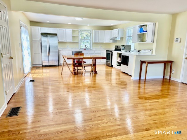 25 Suzanne Circle Fairfield CT 06824